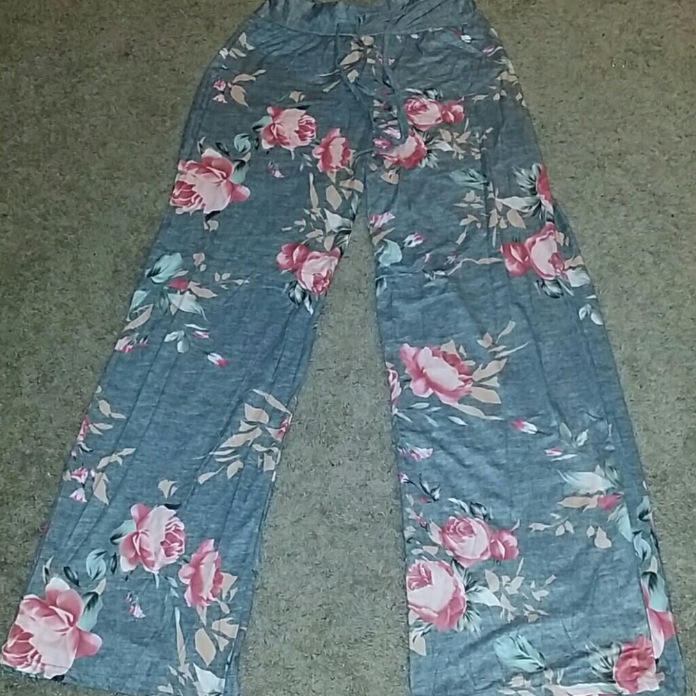 So soft floral pant